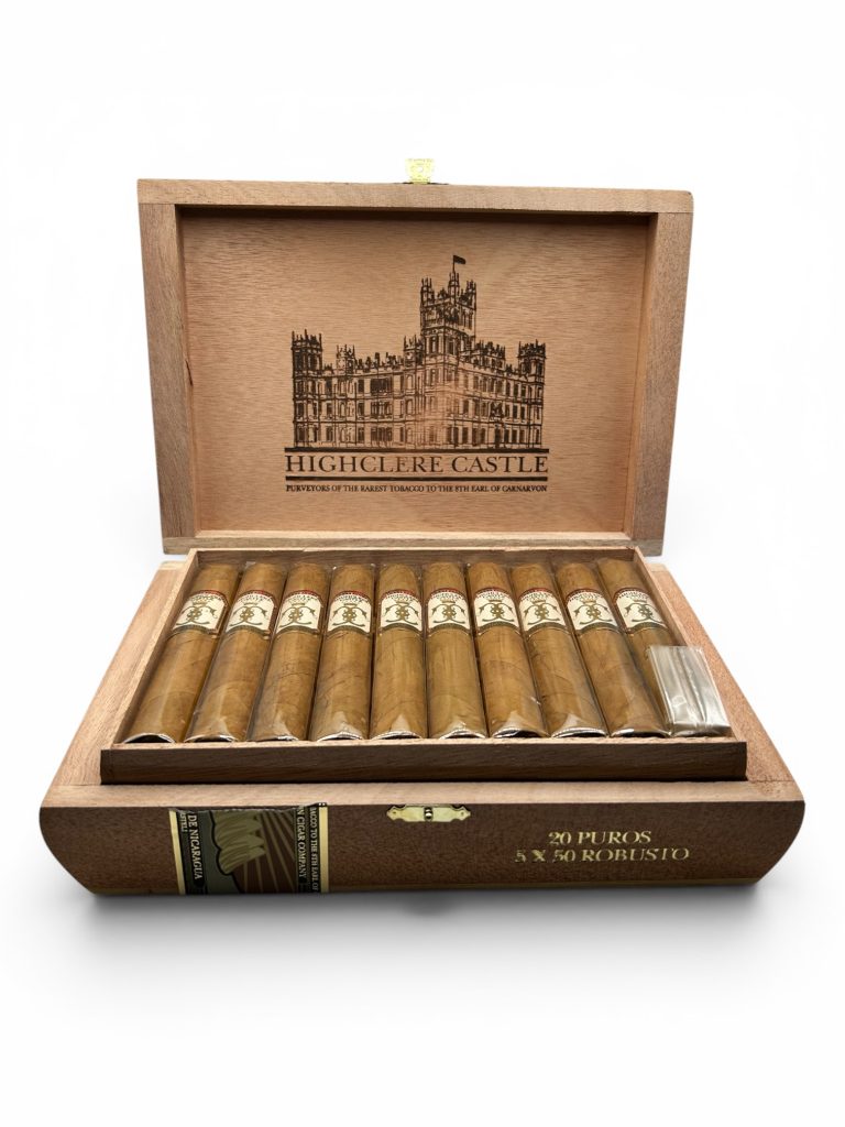 Foundation Highclere Castle Robusto box of 20